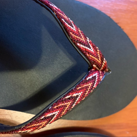 •American Eagle• Embroider detail Sandals Sz 7! - Picture 2 of 5